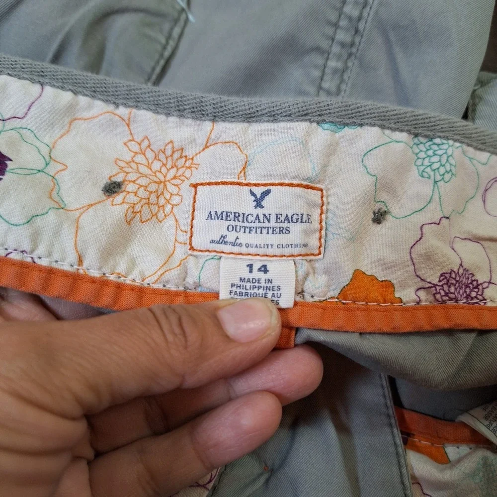 American Eagle Skirt Size 14 Y2K Cargo Mini Sage Green Beach Coastal Boho - Picture 8 of 8